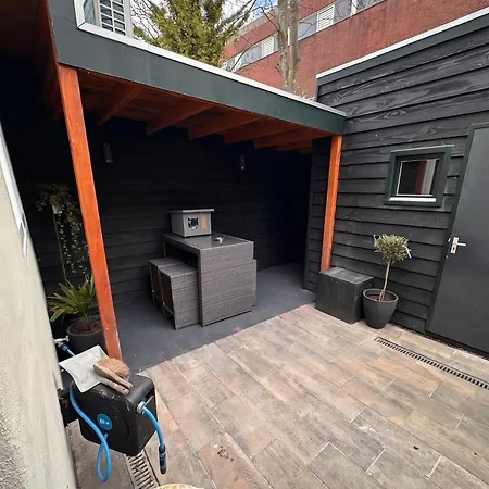 Daire Comfortable, Cozy House 20 Min To Amsterdam