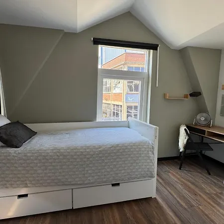 Appartement Comfortable, Cozy House 20 Min To Amsterdam *