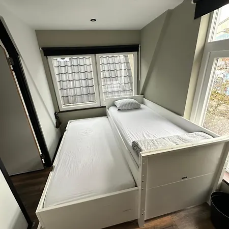 Comfortable, Cozy House 20 Min To Amsterdam