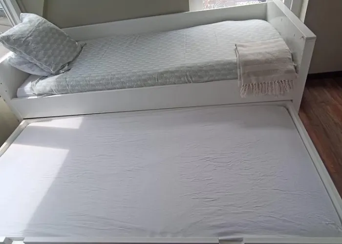 Comfortable, Cozy House 20 Min To Amsterdam Zaandam